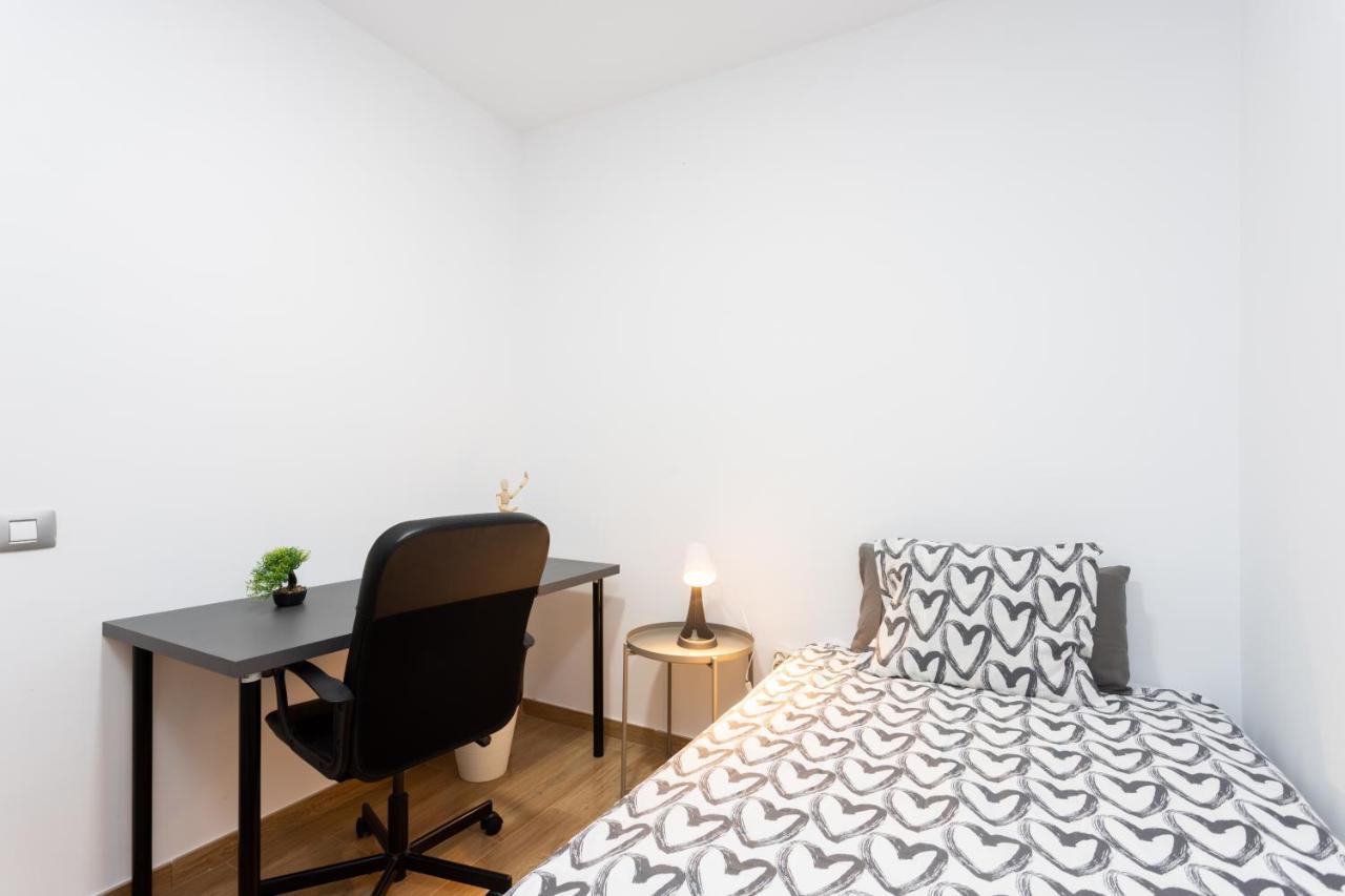 Home2Book Design Black & White Santa Cruz Home Esterno foto